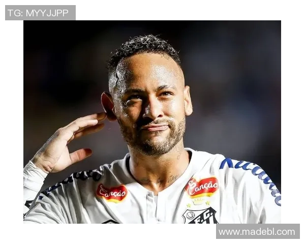 足球球星摇花手引发热议是谁的独特庆祝方式成焦点