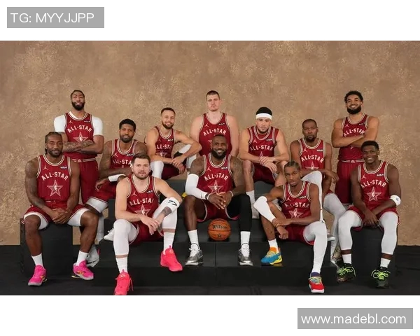 美国男足明星球员简介及其在国际赛场上的表现与成就 美国男足明星球员简介及其在国际赛场上的表现与成就