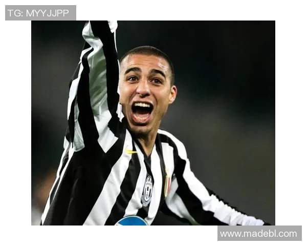 小白鞋背后的传奇故事与足球球星的成长之路