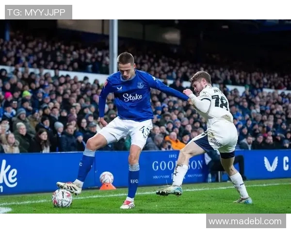 英国足球新星崛起 谁将成为英超未来的超级球员 英国足球新星崛起 谁将成为英超未来的超级球员